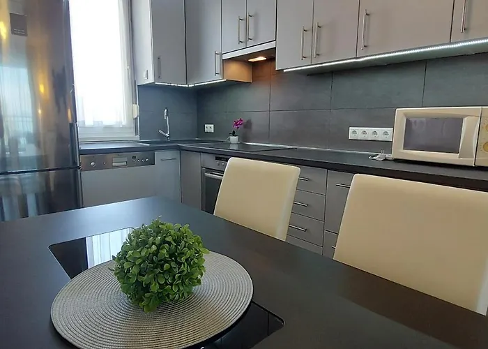 Viktoria Gold 2. * שיופוק